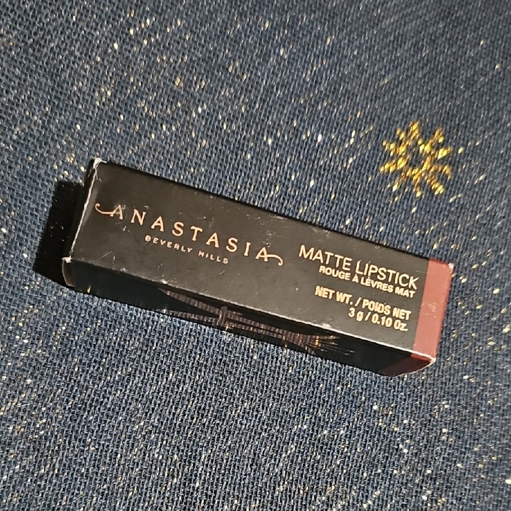 Anastasia Beverly Hills Bold Matte Lipstick